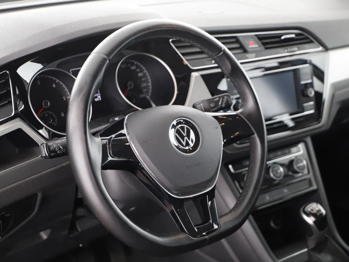 VW Touran Comfortline TDI | Bild 12 von 23