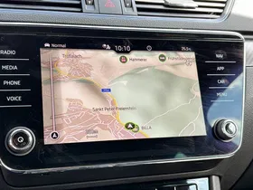 Skoda Superb Combi 2.0 TDI 4x4 | Thumbnail 19 von 25