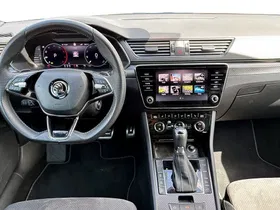 Skoda Superb Combi 2.0 TDI 4x4 | Thumbnail 13 von 25