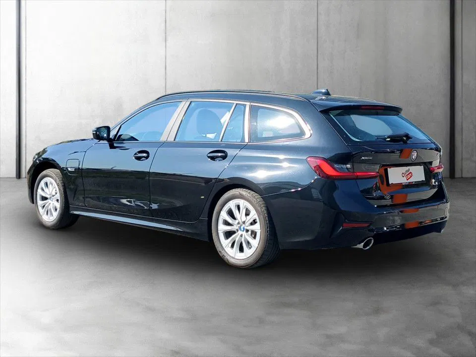 BMW 320e xDrive Touring Advantage | Bild 4 von 21