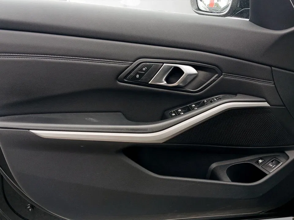 BMW 320e xDrive Touring Advantage | Bild 6 von 21