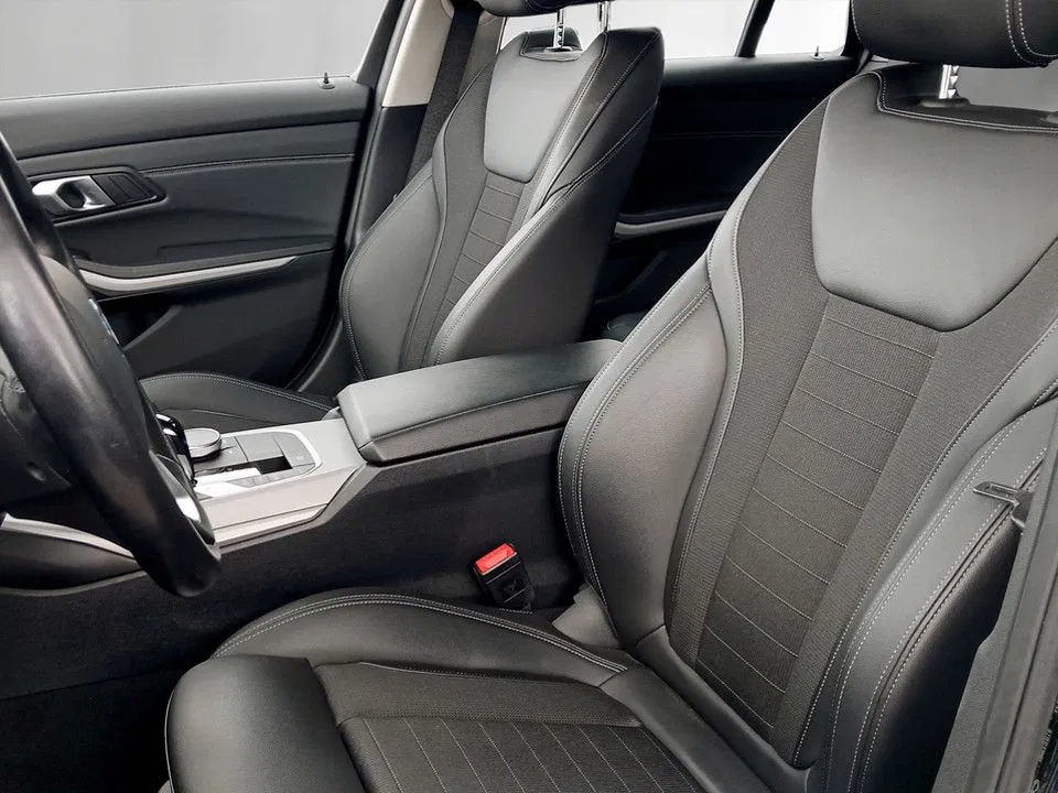BMW 320e xDrive Touring Advantage | Bild 7 von 21