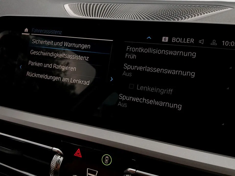 BMW 320e xDrive Touring Advantage | Bild 13 von 21