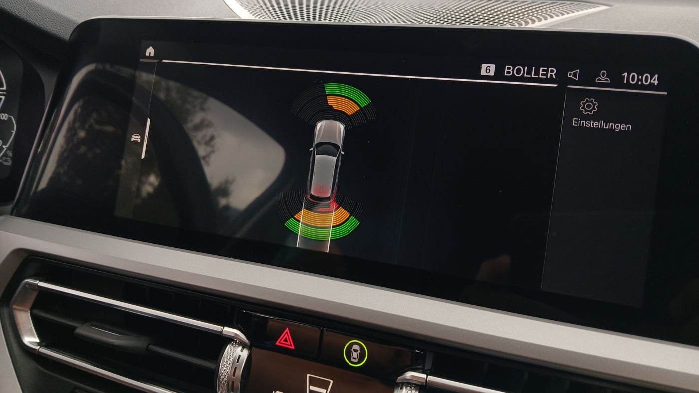 BMW 320e xDrive Touring Advantage | Bild 15 von 21