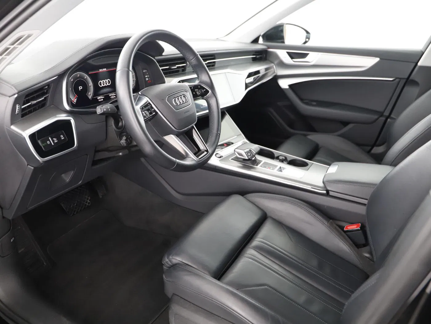 Audi A6 Avant 40 TDI Aut. design | Bild 10 von 25