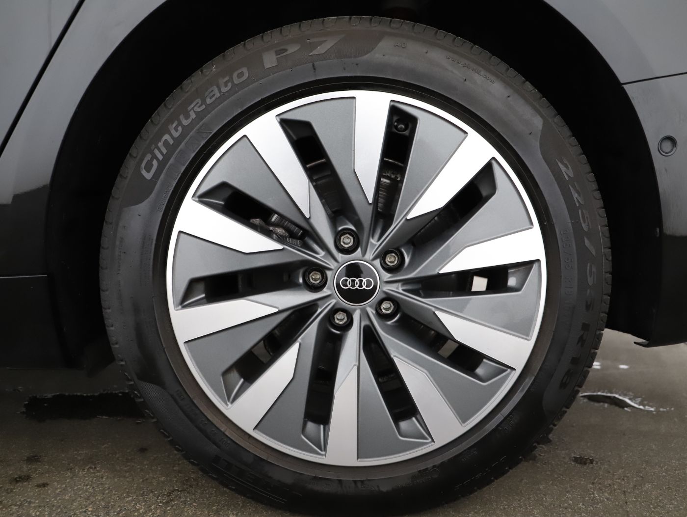 Audi A6 Avant 40 TDI Aut. design | Bild 6 von 25