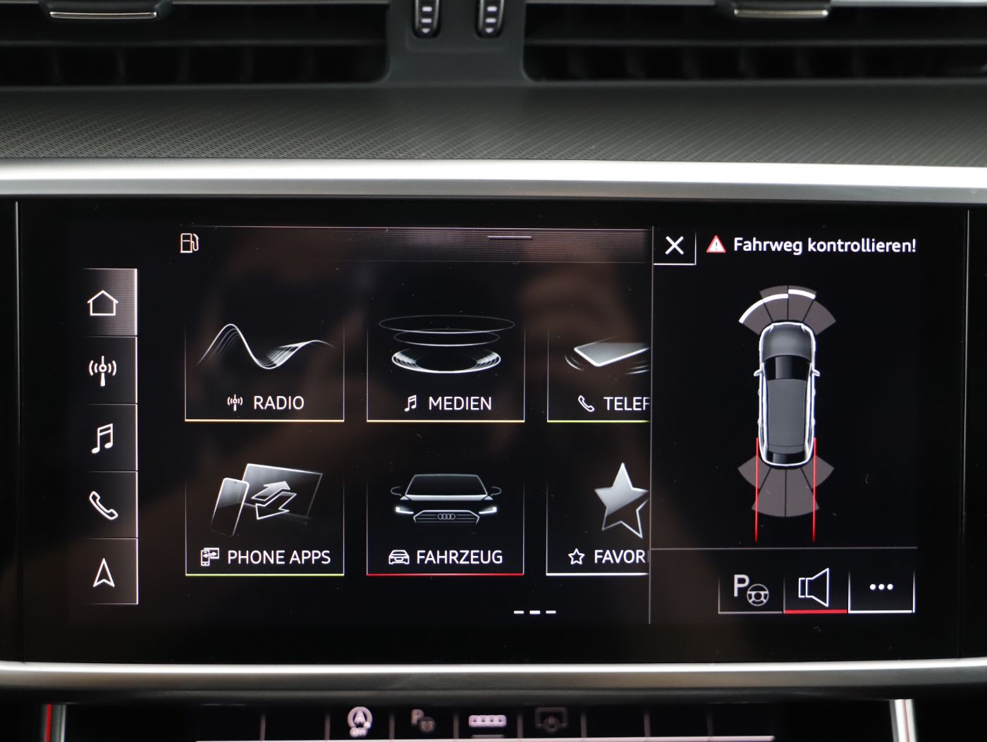 Audi A6 Avant 40 TDI Aut. design | Bild 18 von 25
