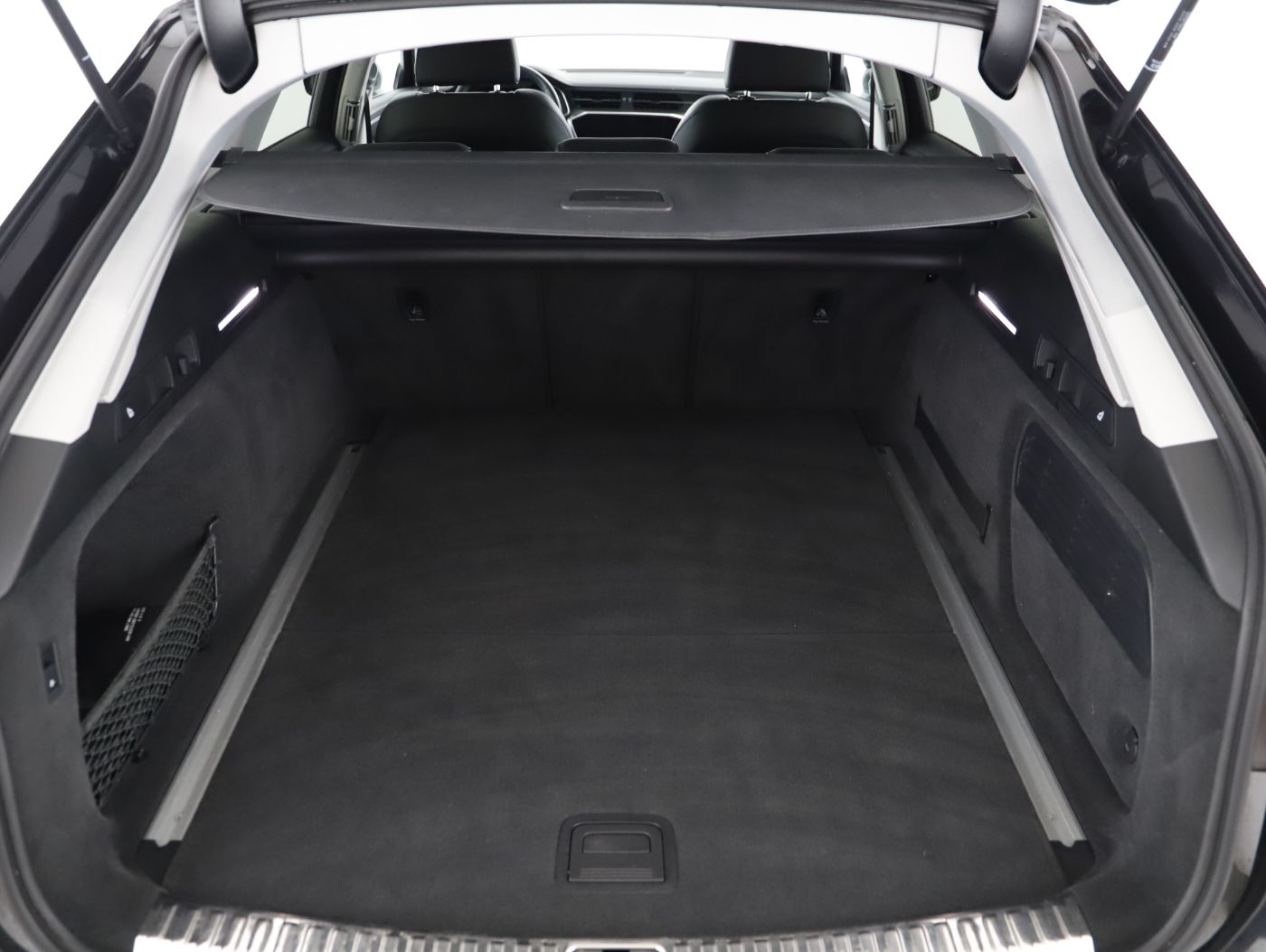 Audi A6 Avant 40 TDI Aut. design | Bild 21 von 25
