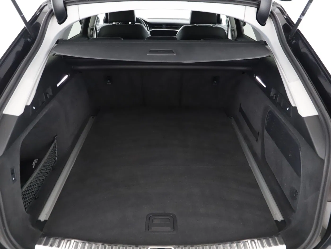 Audi A6 Avant 40 TDI Aut. design | Bild 21 von 25