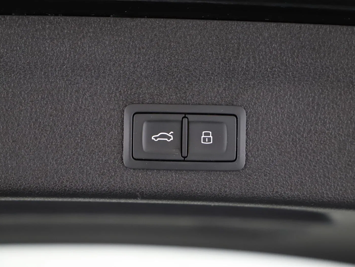 Audi A6 Avant 40 TDI Aut. design | Bild 22 von 25
