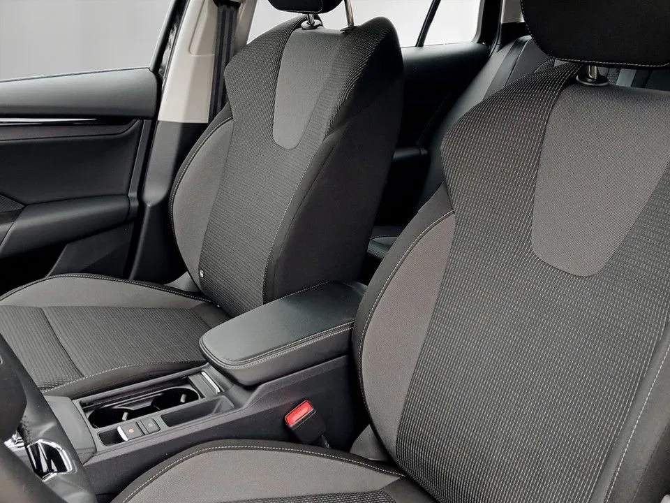 Skoda Octavia Combi 2.0 TDI Ambition | Bild 7 von 23