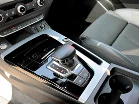 Audi Q5 40 TDI quattro | Thumbnail 22 von 28