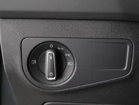 VW Tiguan 2.0 TDI R-Line | Thumbnail 10 von 24