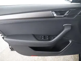 Skoda Superb Combi 2.0 TDI Style | Thumbnail 7 von 27