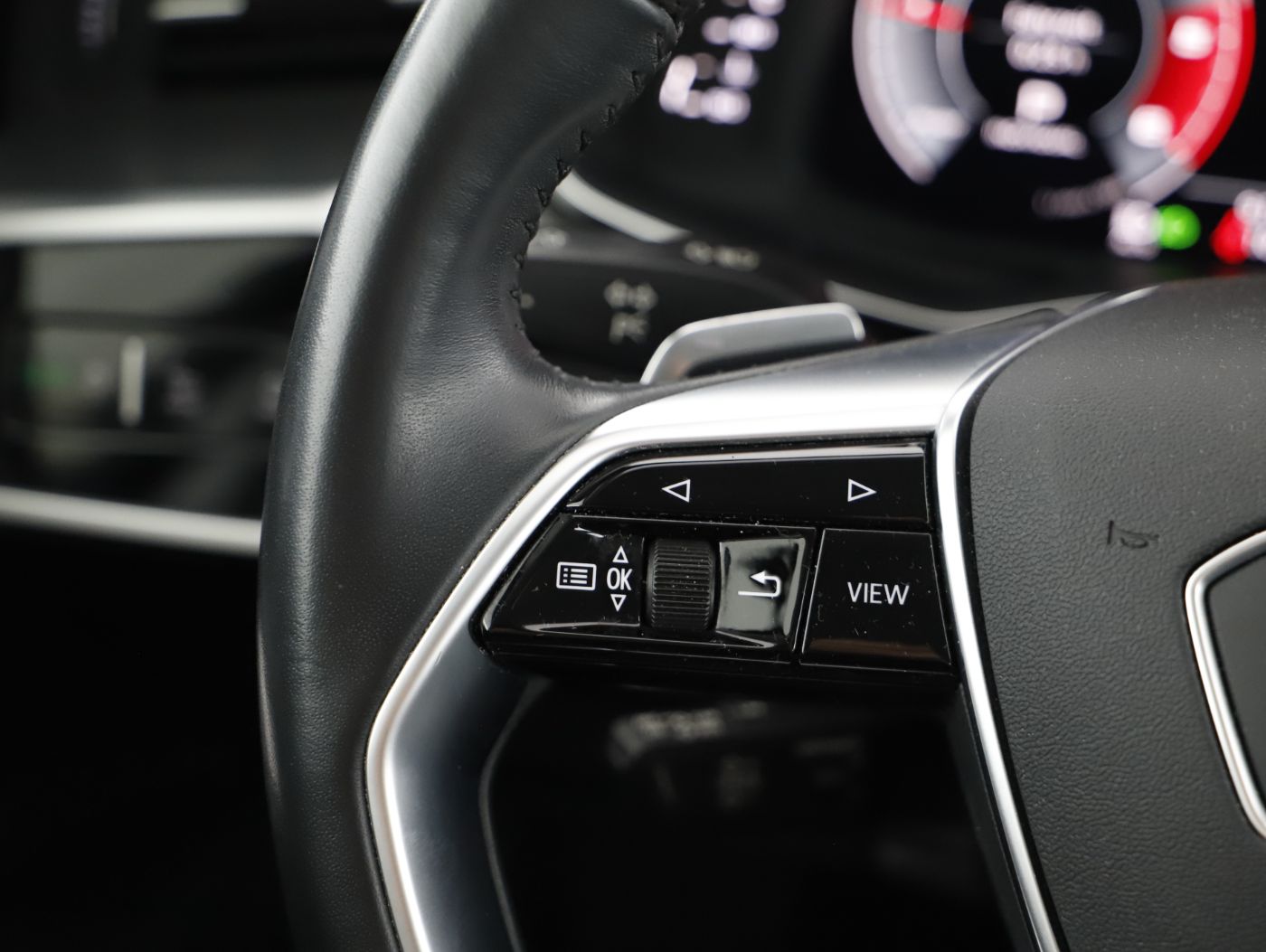 Audi A6 Avant 40 TDI design | Bild 13 von 26