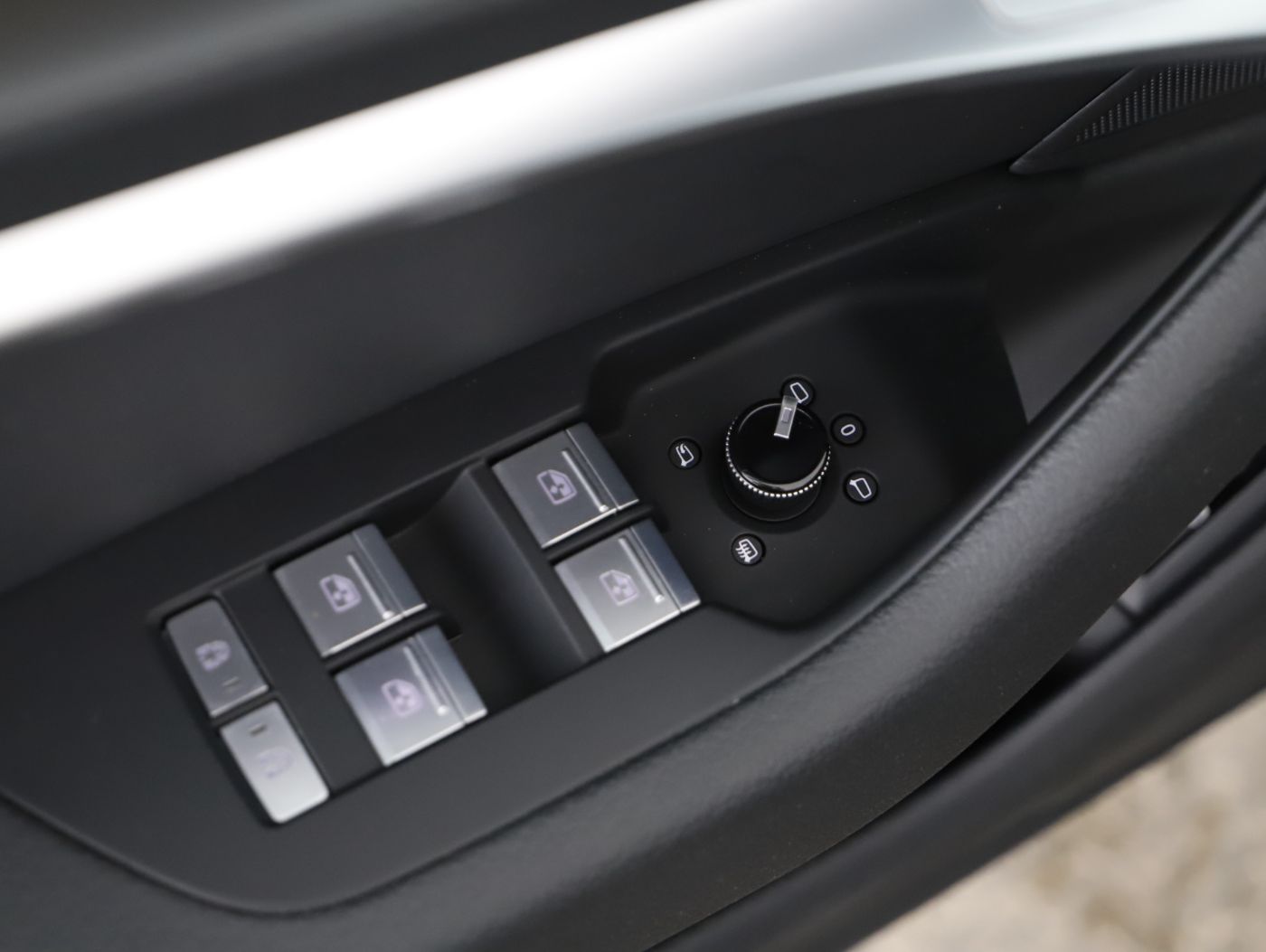 Audi A6 Avant 40 TDI design | Bild 8 von 26