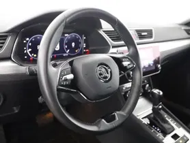 Skoda Superb Combi 2.0 TDI Ambition | Thumbnail 12 von 24