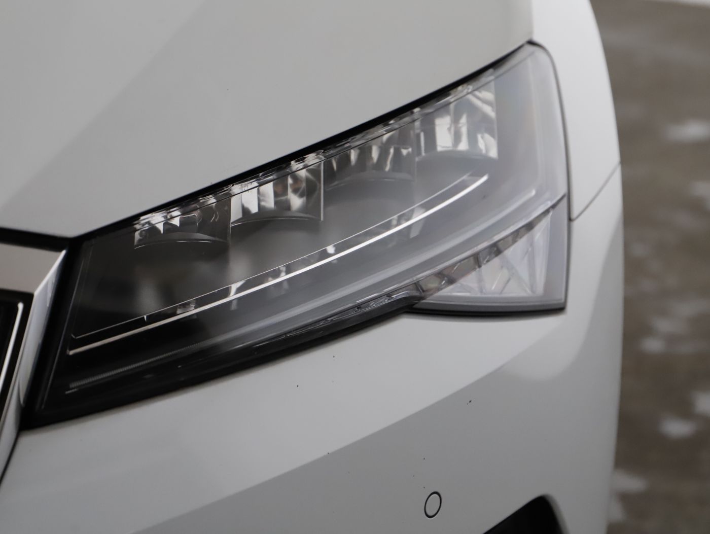 Skoda Superb Combi 2.0 TDI Ambition | Bild 24 von 24
