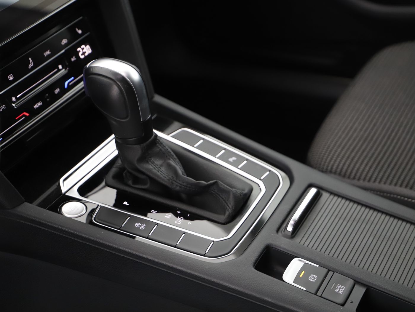 VW Arteon 2.0 TDI | Bild 20 von 24
