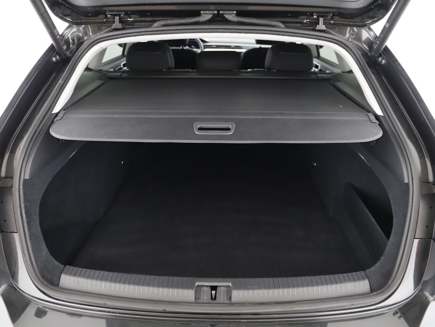 VW Arteon 2.0 TDI | Bild 22 von 24