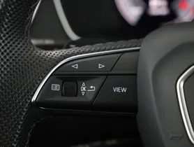 Audi Q5 40 TDI quattro S-Line | Thumbnail 13 von 24