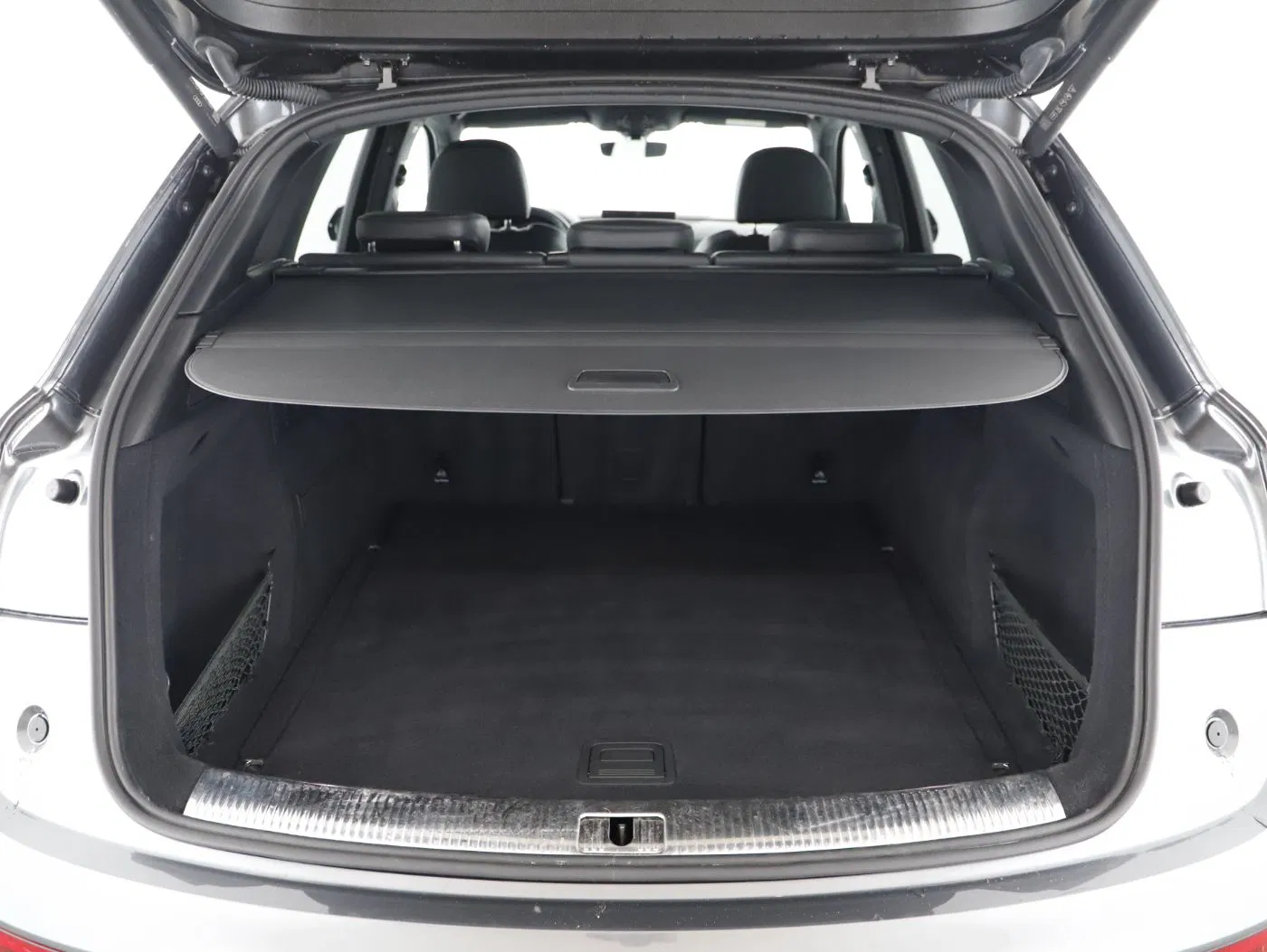 Audi Q5 40 TDI quattro S-Line | Bild 22 von 24
