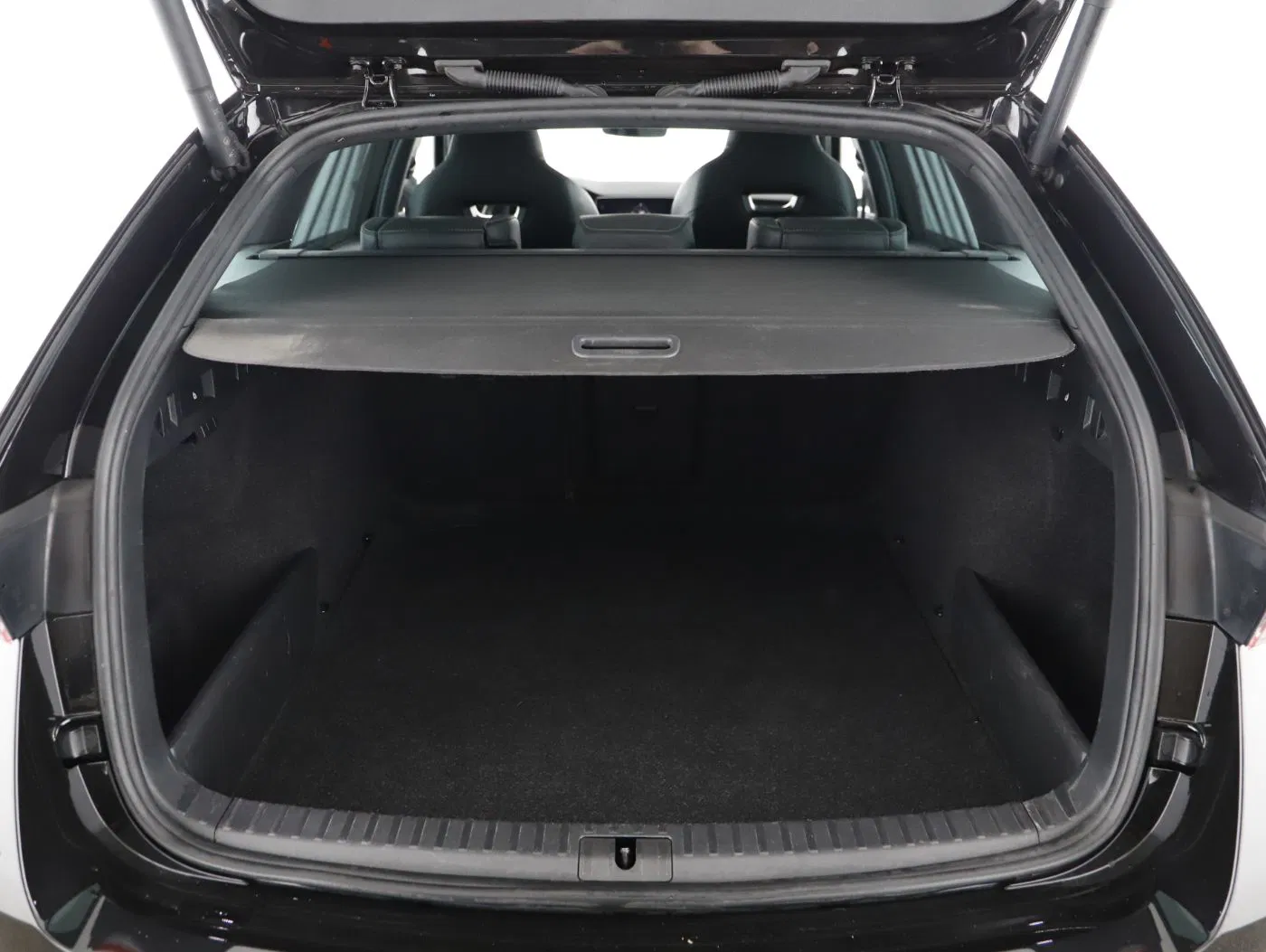 Skoda Octavia Combi 2.0 TDI 4x4 RS | Bild 22 von 23