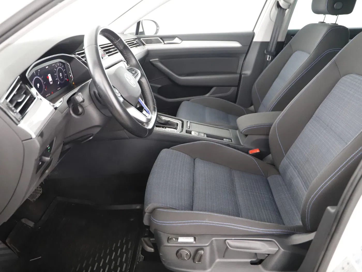 VW Passat Variant 1.4 TSI GTE | Bild 10 von 23