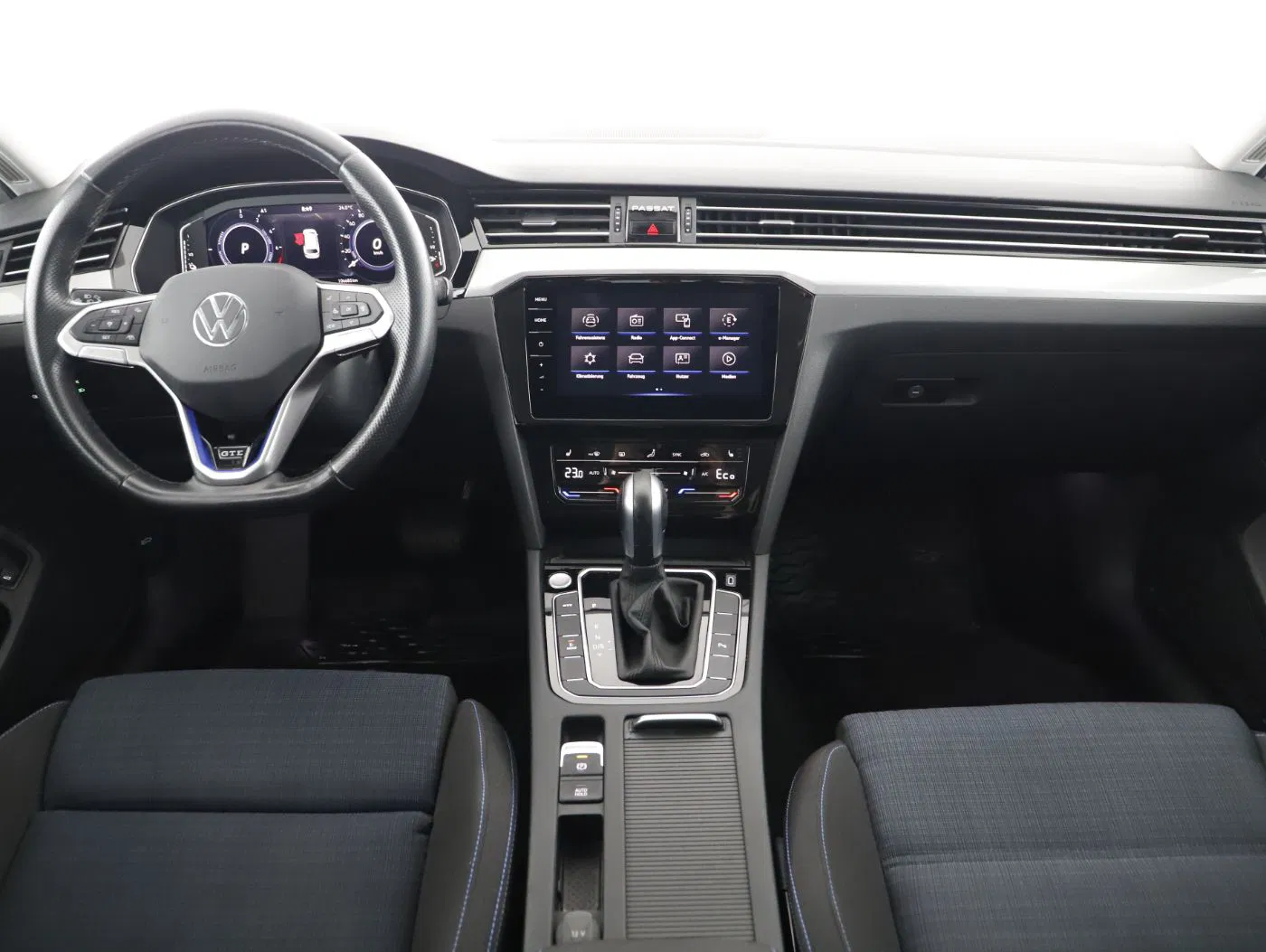 VW Passat Variant 1.4 TSI GTE | Bild 11 von 23