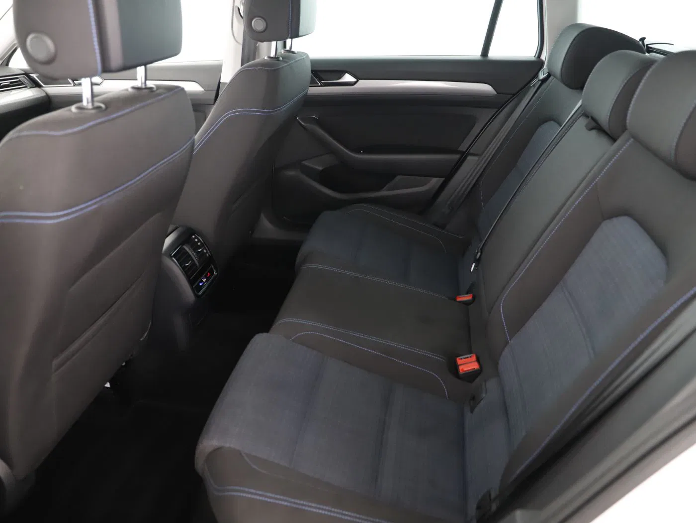 VW Passat Variant 1.4 TSI GTE | Bild 21 von 23