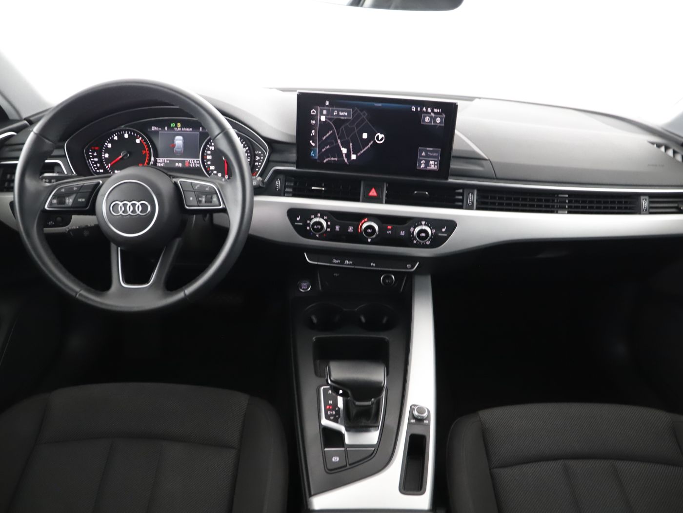 Audi A4 Avant 35 TFSI advanced | Bild 11 von 24