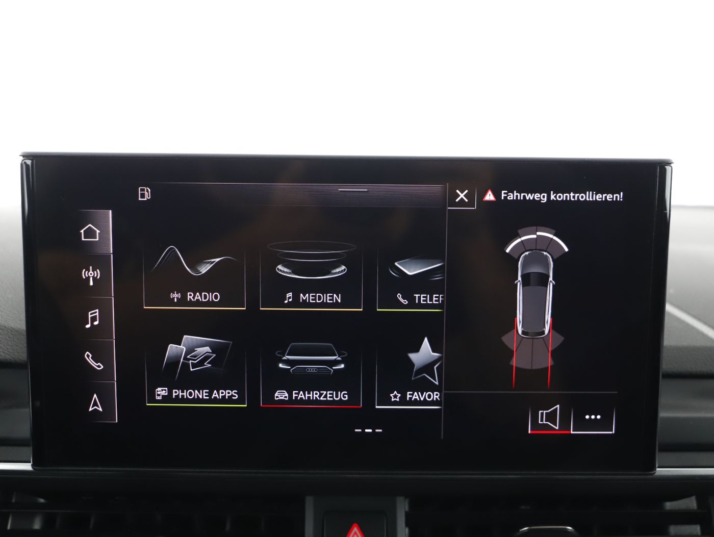 Audi A4 Avant 35 TFSI advanced | Bild 16 von 24