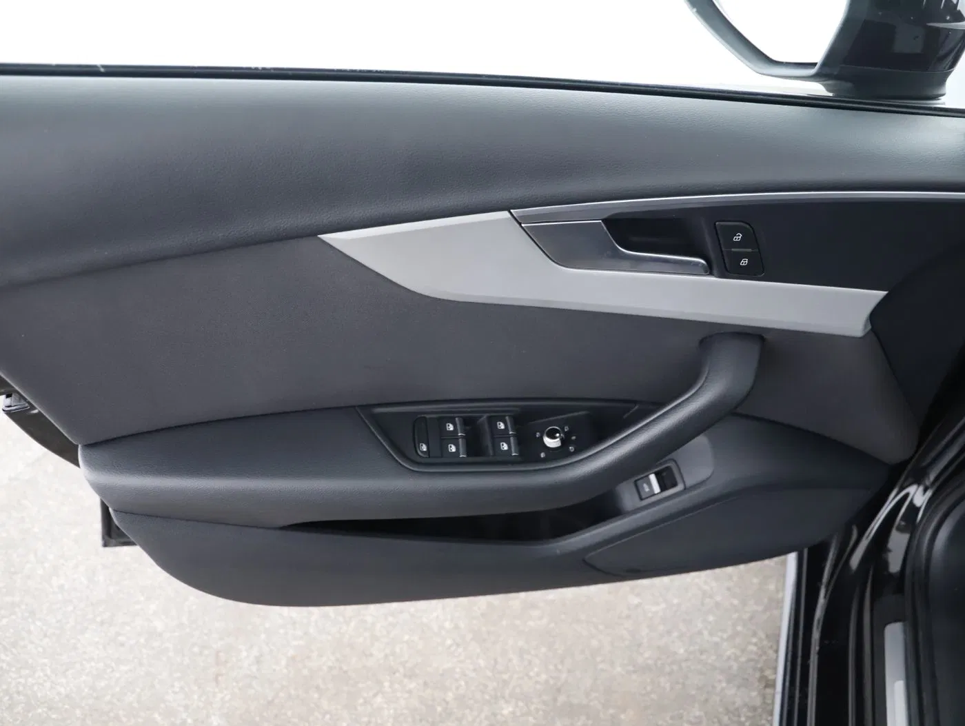 Audi A4 Avant 35 TFSI advanced | Bild 7 von 24