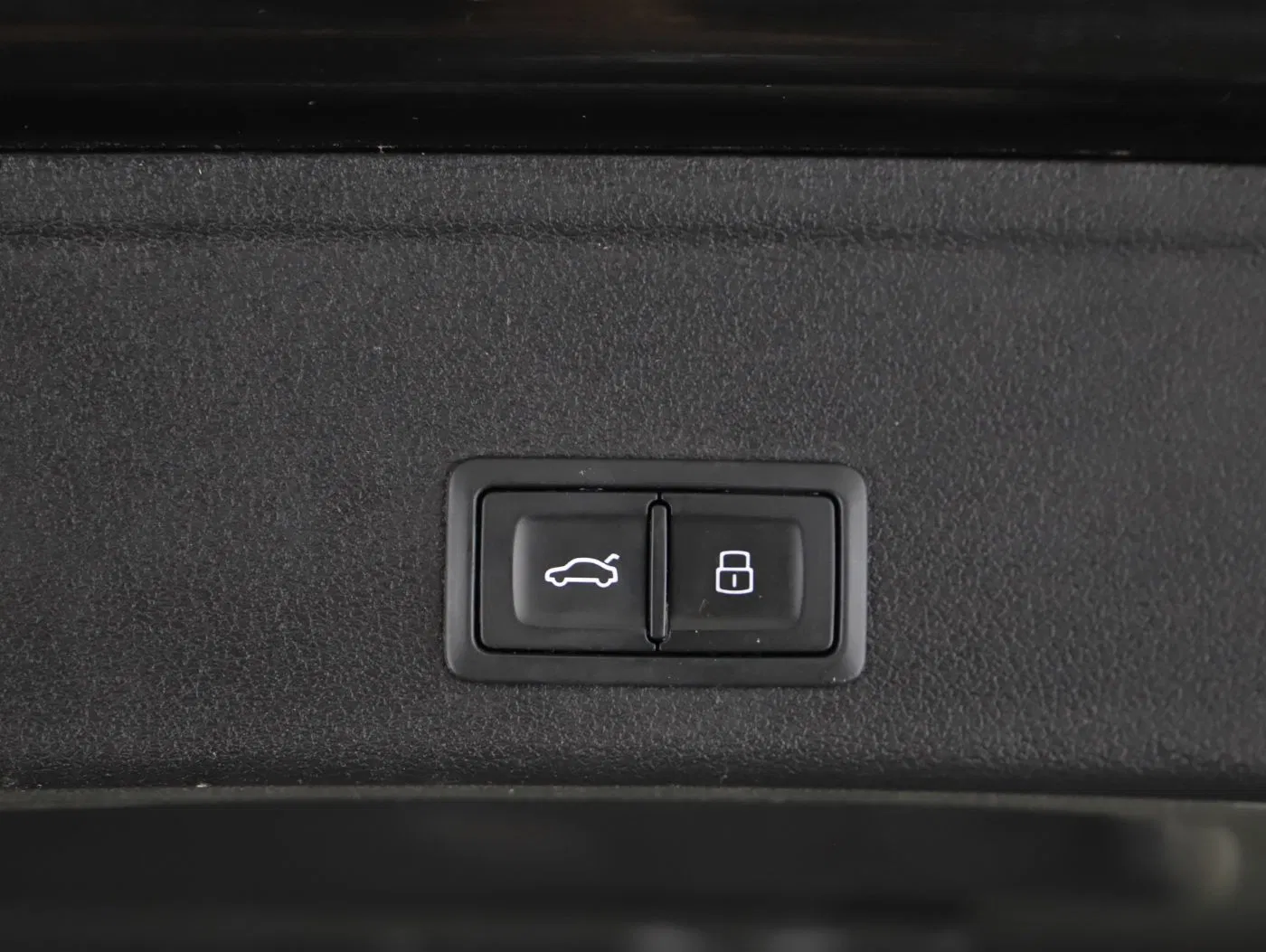Audi A4 Avant 35 TFSI advanced | Bild 23 von 24