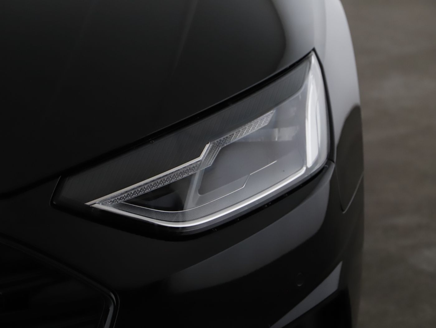 Audi A4 Avant 35 TFSI advanced | Bild 24 von 24