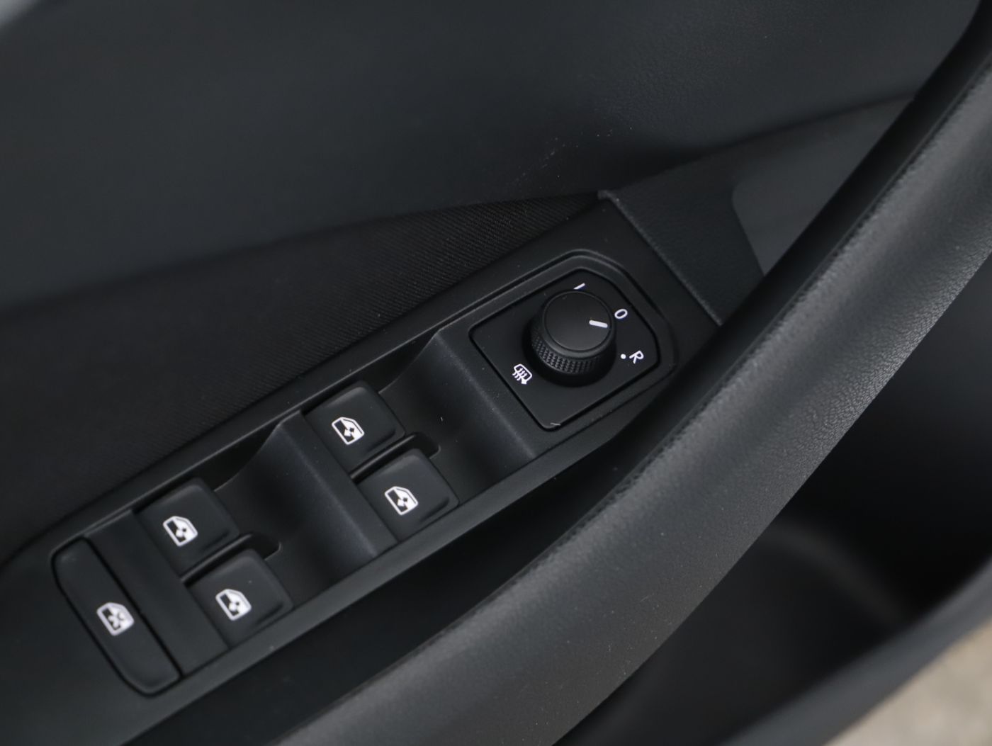 Skoda Kamiq 1.0 TSI SC | Bild 17 von 20
