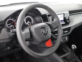 Skoda Kamiq 1.0 TSI SC | Thumbnail 8 von 20