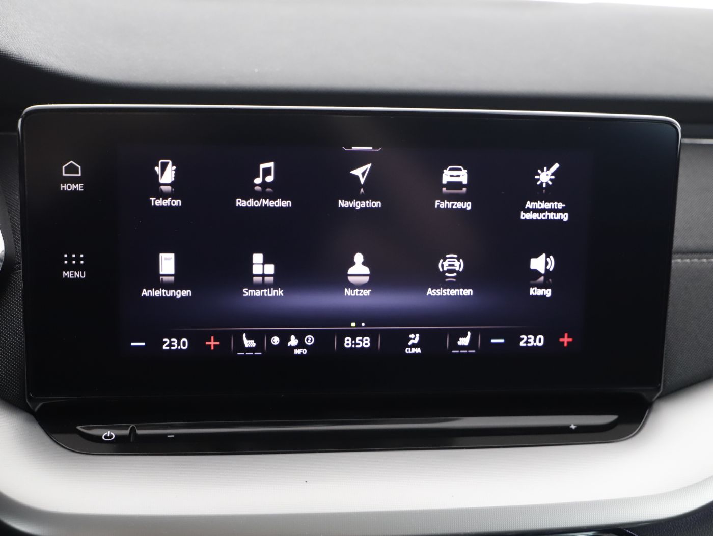 Skoda Octavia Combi 2.0 TDI Style | Bild 18 von 27