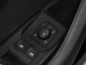 Skoda Octavia Combi 2.0 TDI Style | Thumbnail 9 von 27
