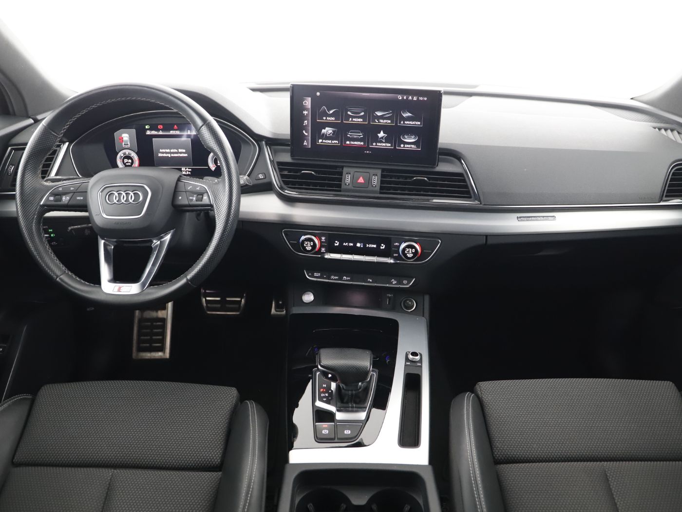 Audi Q5 40 2.0 TDI quattro S-Line | Bild 8 von 25
