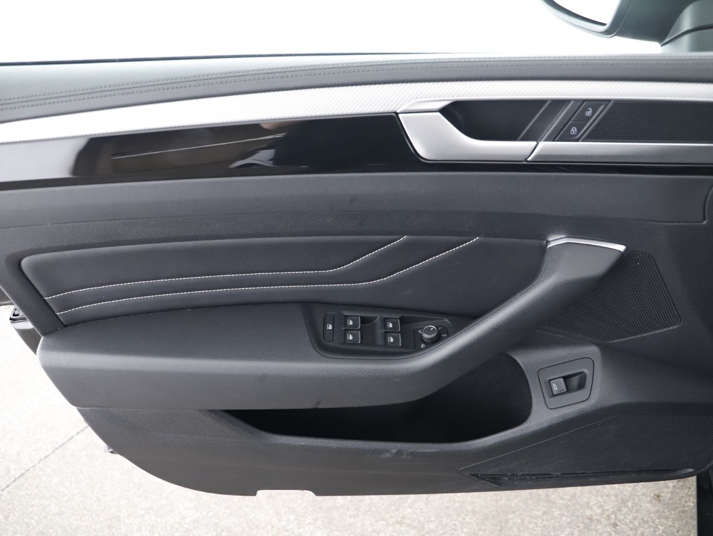 VW Arteon SB 2.0 TDI | Bild 7 von 24
