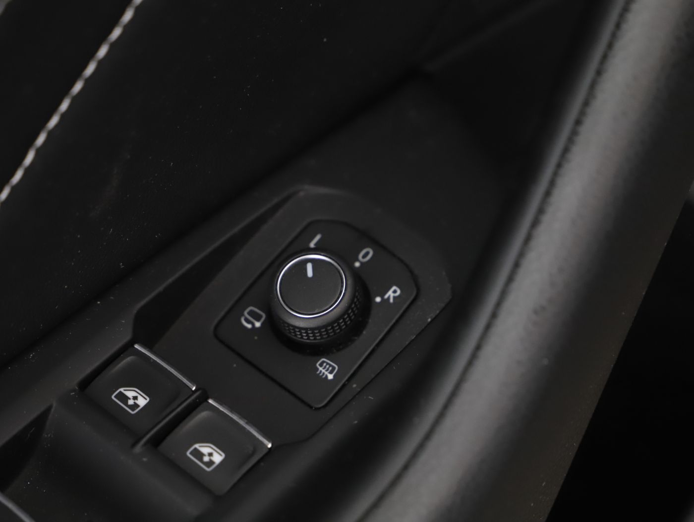 VW Arteon SB 2.0 TDI | Bild 8 von 24