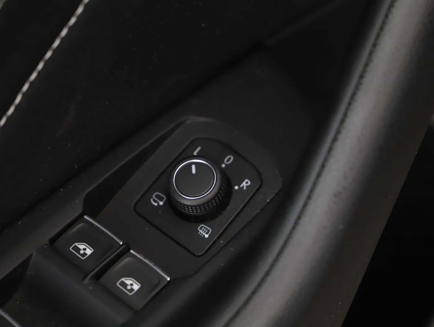 VW Arteon SB 2.0 TDI | Bild 8 von 24