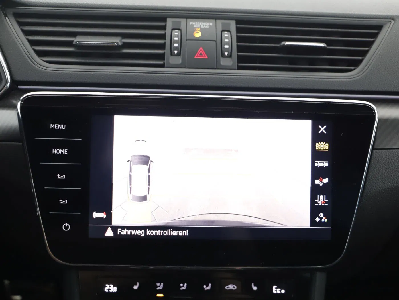Skoda Superb Combi 1.4 TSI iV Sportline | Bild 16 von 24