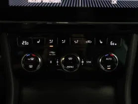 Skoda Superb Combi 1.4 TSI iV Sportline | Thumbnail 19 von 24