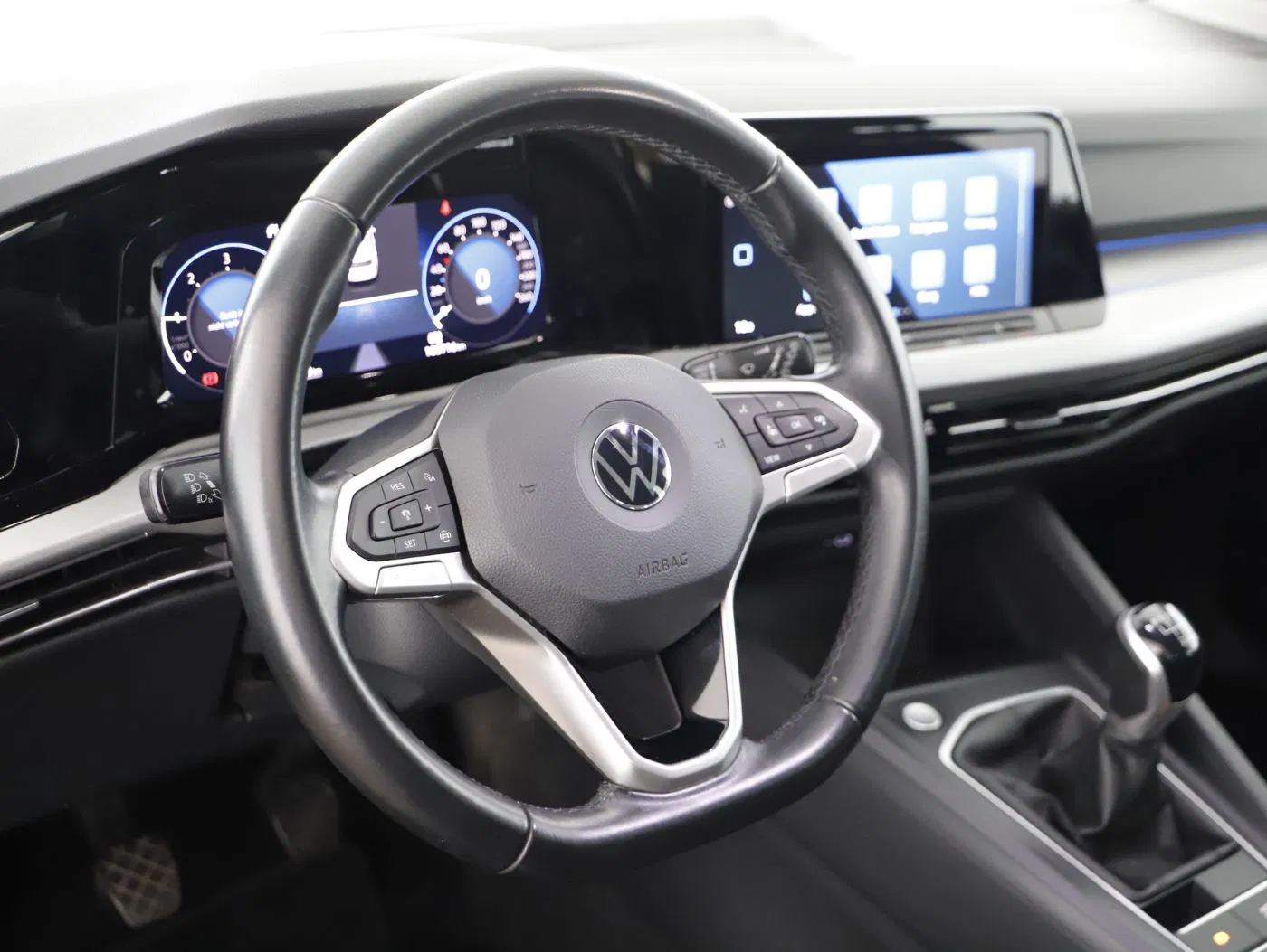 VW Golf VIII 2.0 TDI | Bild 7 von 22