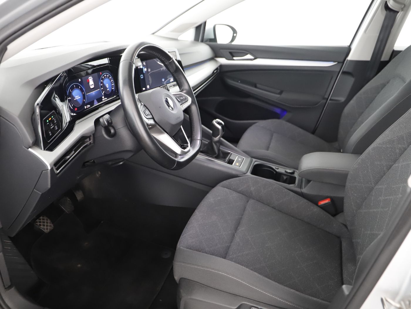 VW Golf VIII 2.0 TDI | Bild 9 von 22