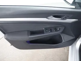 VW Golf VIII 2.0 TDI | Thumbnail 19 von 22