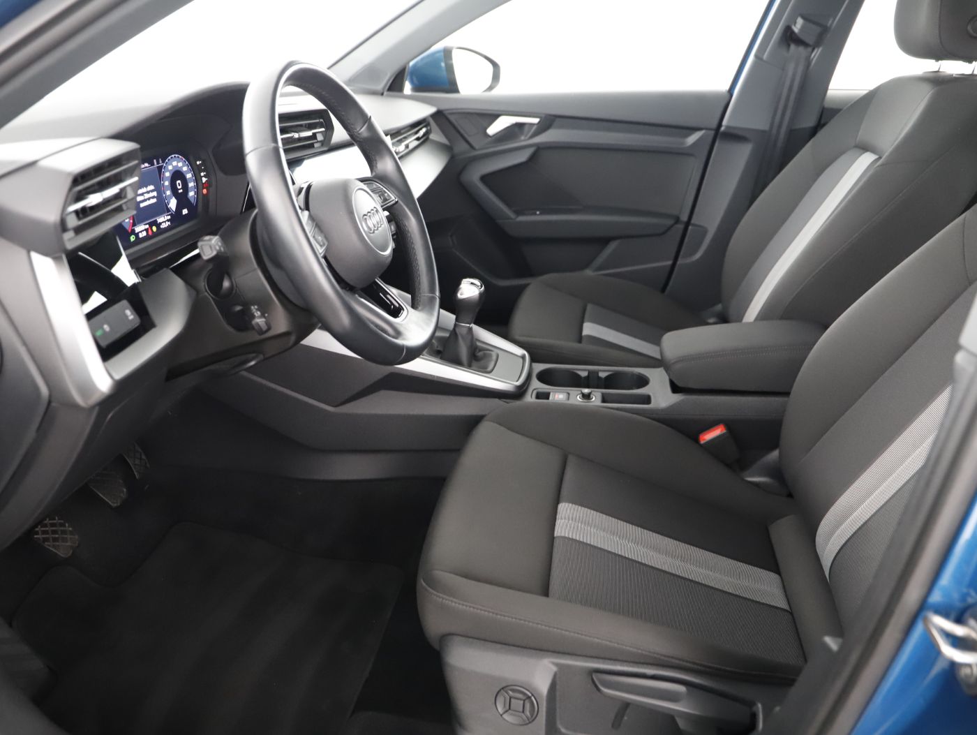 Audi A3 SB 30 TDI advanced | Bild 10 von 24