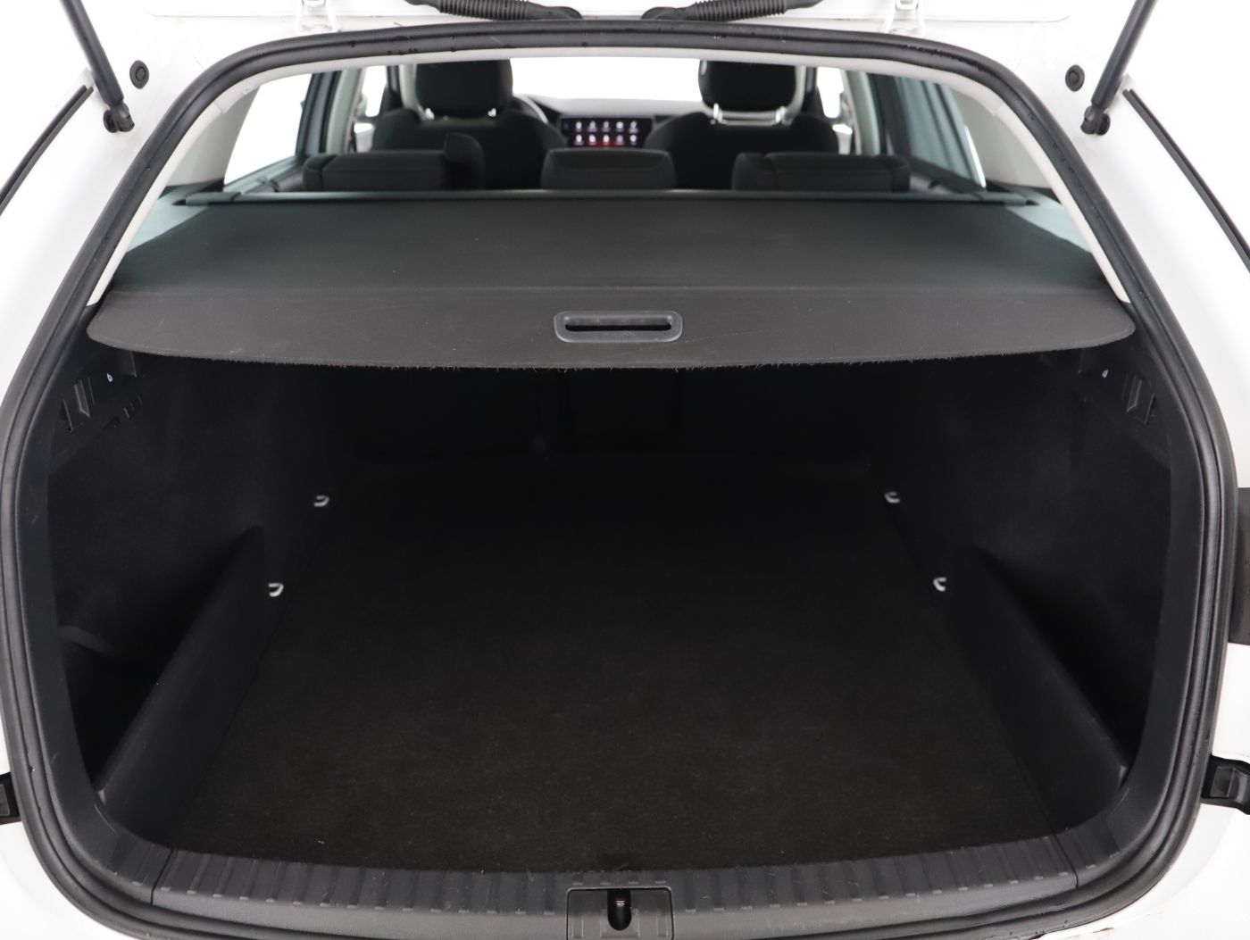 Skoda Octavia Combi 2.0 TDI 4x4 Scout | Bild 22 von 24
